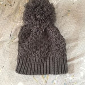 Knit Pom Pom Hat
